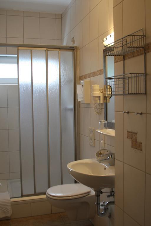 Hotel Buerger Зіген Номер фото